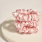 Шелковые резинки средние 3 шт. розовая пудра Шелковые резинки средние 3 шт. розовая пудра