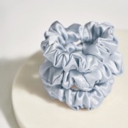 Шелковые резинки средние 3 шт. серебристо-голубой Шелковые резинки средние 3 шт. серебристо-голубой